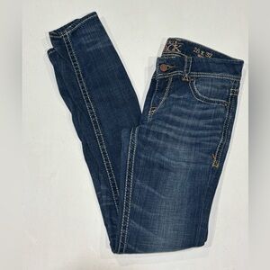 Women’s Buckle Black, Fit 53, Dark Blue Denim Jeans, 26x32